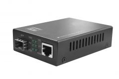 GVT-2012  Gigabit RJ45 zu SFP Mediakonverter, PoE PSE